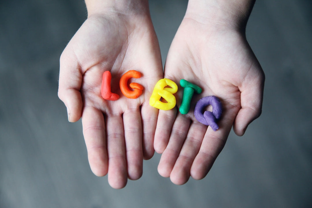 Vernieuwd en onveranderd - Een inspirerend boek over geloof en homoseksualiteit